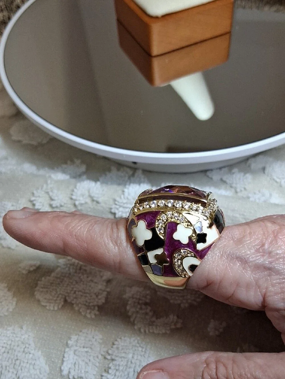 Gold-Tone Enamel Ring with Faceted Lilac Purple Crystal
